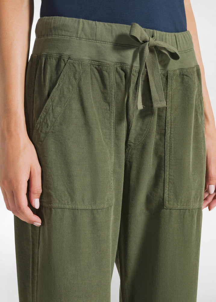 
                  
                    Pantalón Corduroy Pants - Olive Green
                  
                