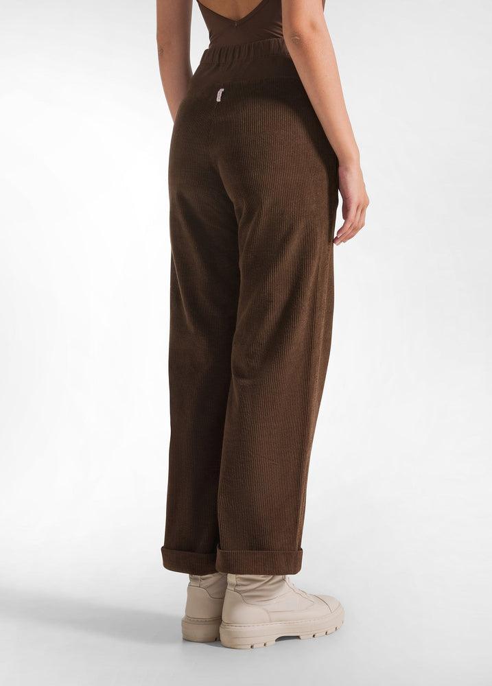 
                  
                    Pantalón Relaxed Corduroy - Glace Brown
                  
                