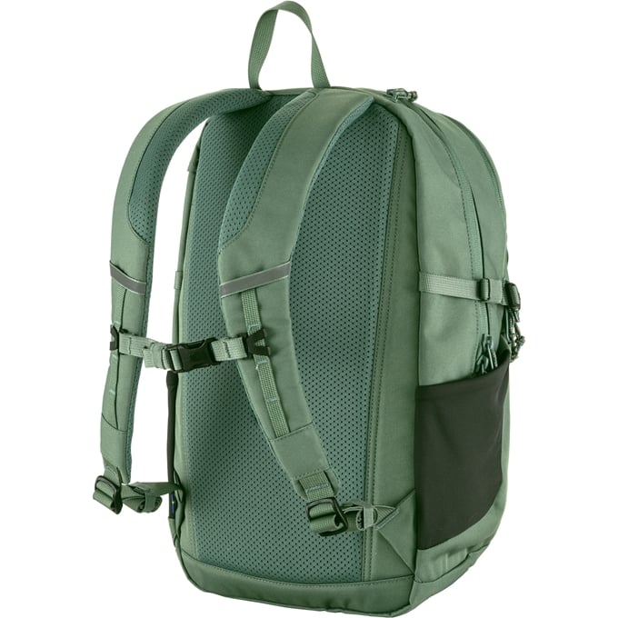 
                  
                    Mochila Skule 28 - Patina Green
                  
                