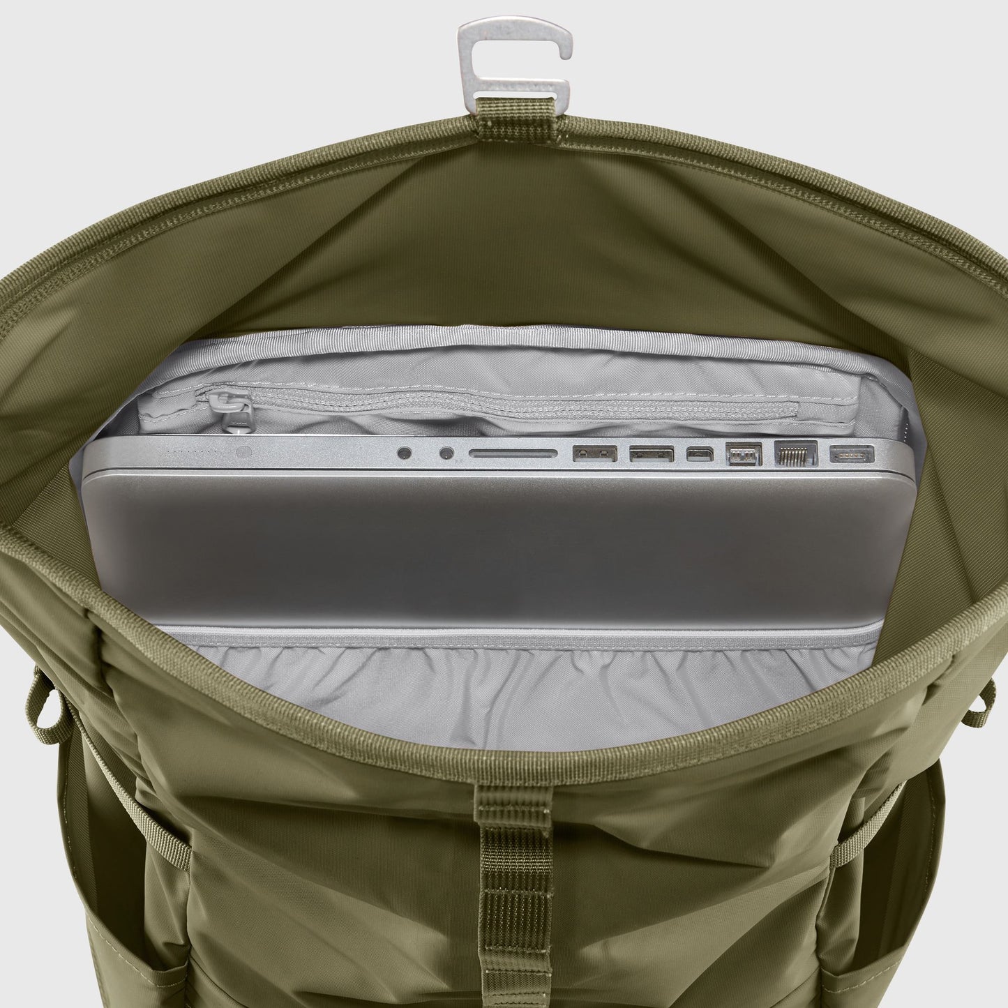 
                  
                    Mochila High Coast Foldsack 24 - Green
                  
                